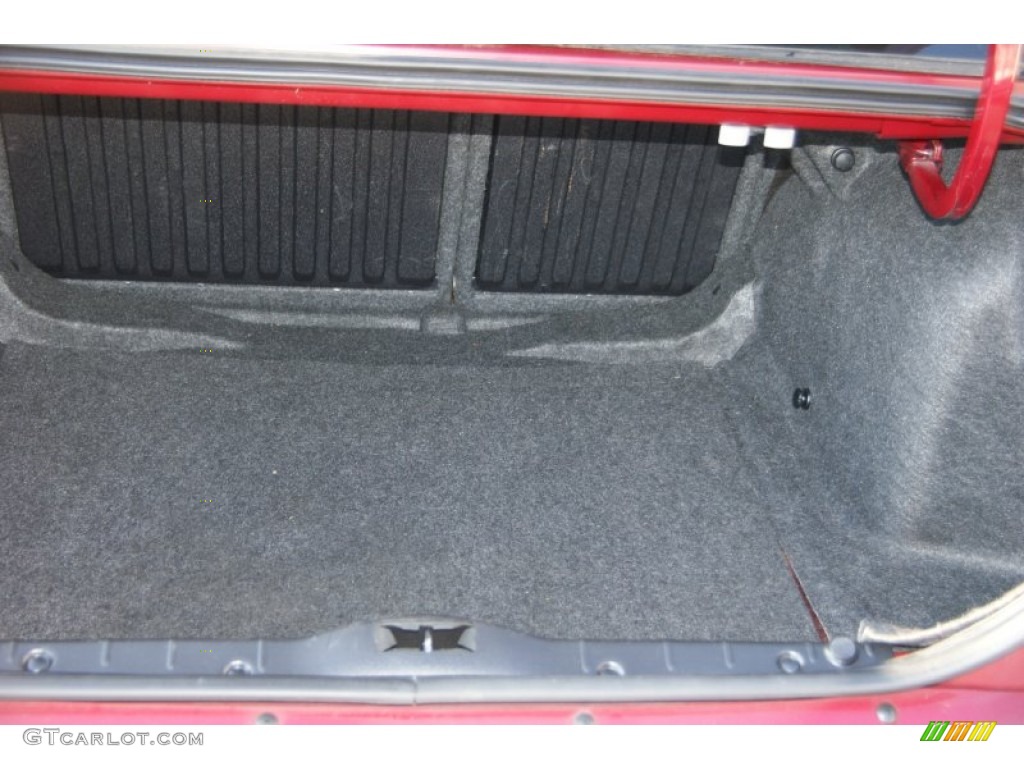 2004 Malibu LS V6 Sedan - Sport Red Metallic / Neutral photo #13