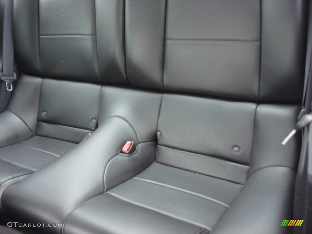 2006 Mustang V6 Premium Coupe - Tungsten Grey Metallic / Dark Charcoal photo #10