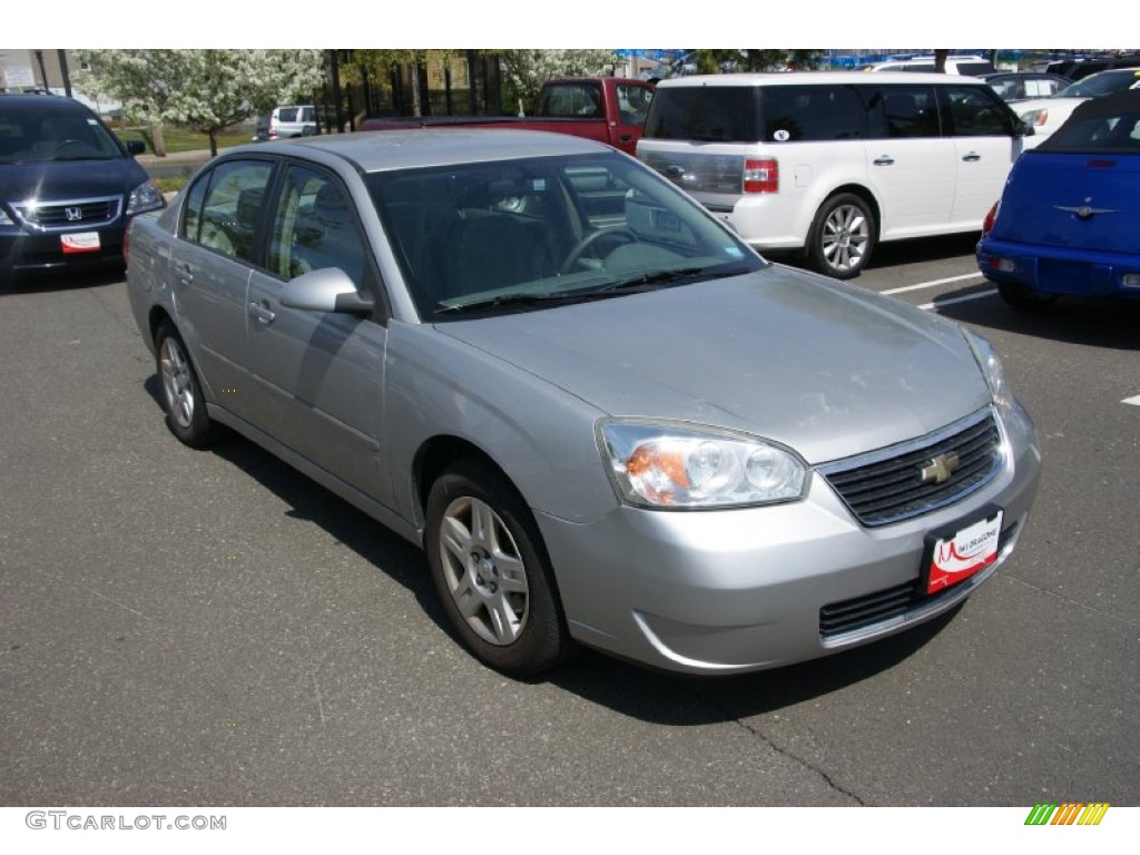 2006 Malibu LT Sedan - Silverstone Metallic / Titanium Gray photo #3