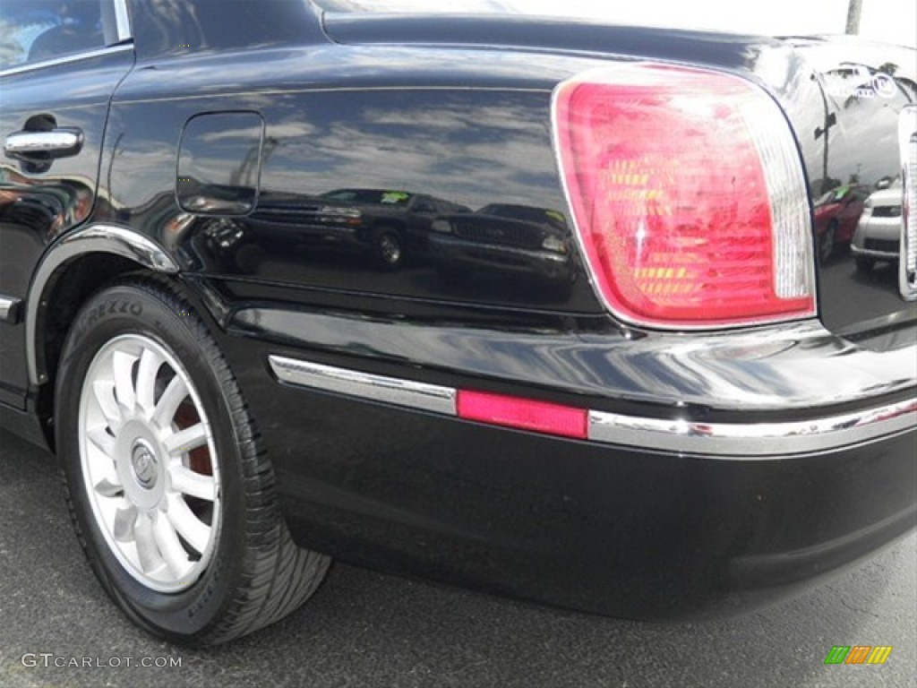 2004 XG350 Sedan - Black Obsidian / Gray photo #8