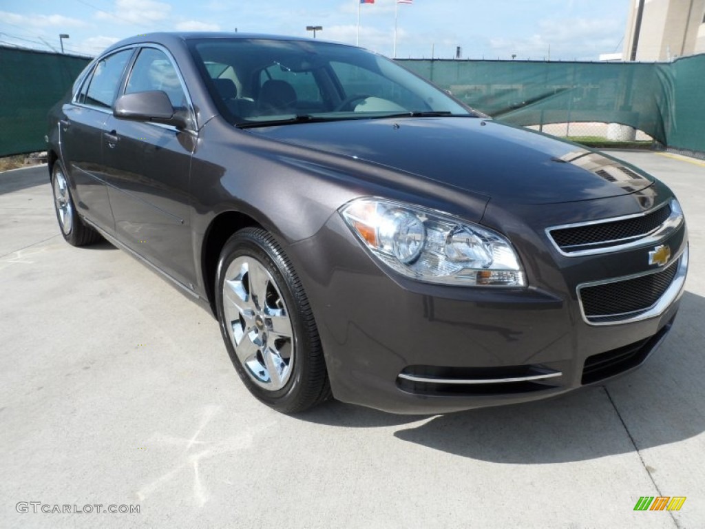 Taupe Gray Metallic Chevrolet Malibu