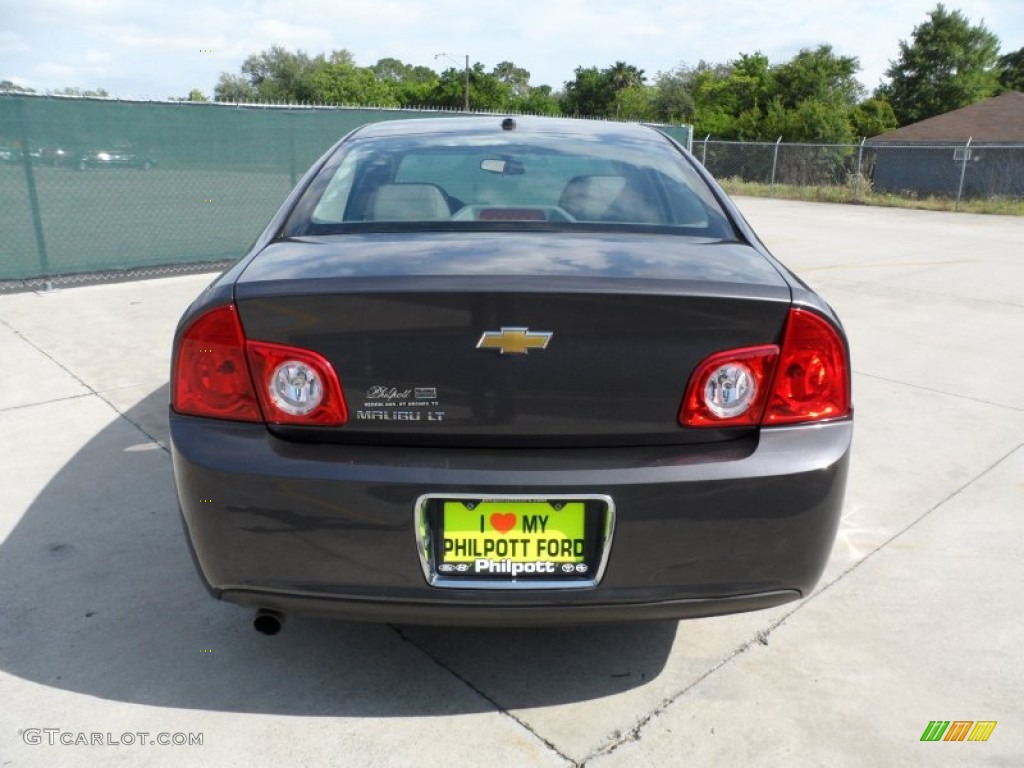 2010 Malibu LT Sedan - Taupe Gray Metallic / Titanium photo #4