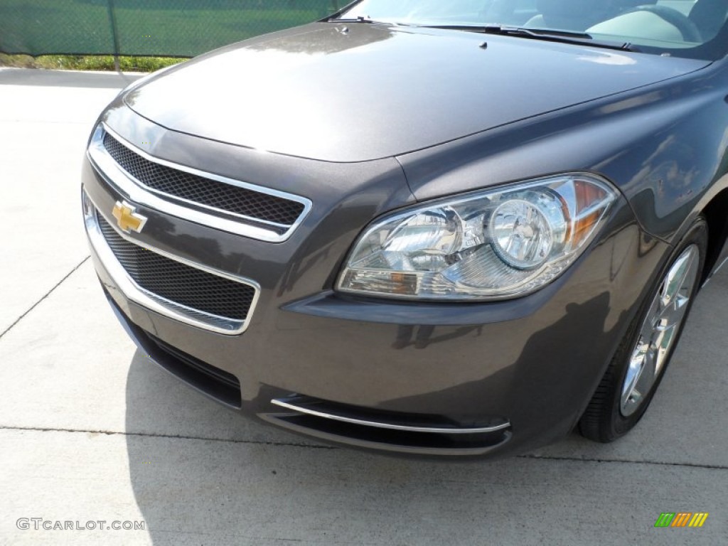 2010 Malibu LT Sedan - Taupe Gray Metallic / Titanium photo #10