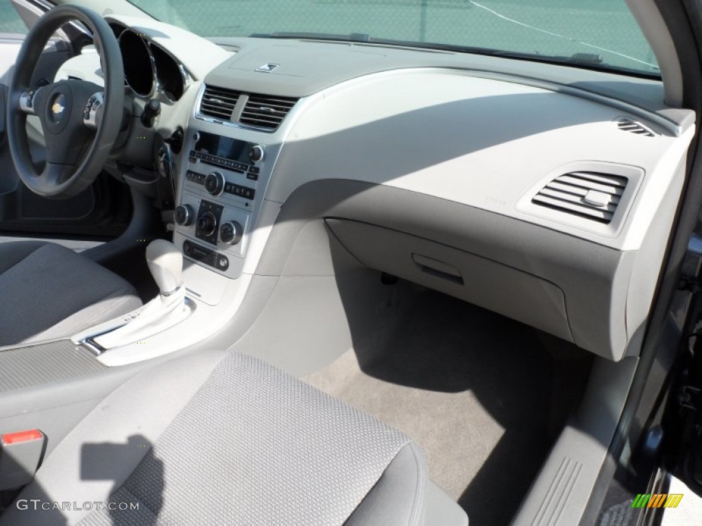 2010 Malibu LT Sedan - Taupe Gray Metallic / Titanium photo #20