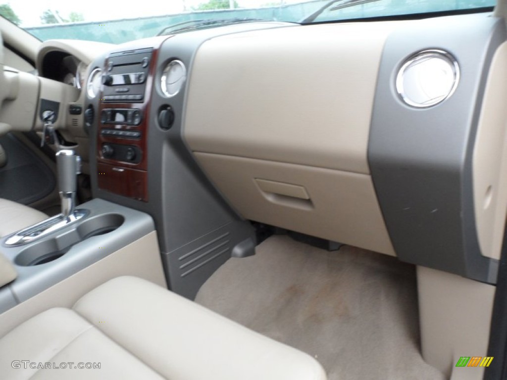 2005 F150 Lariat SuperCrew 4x4 - Oxford White / Tan photo #21