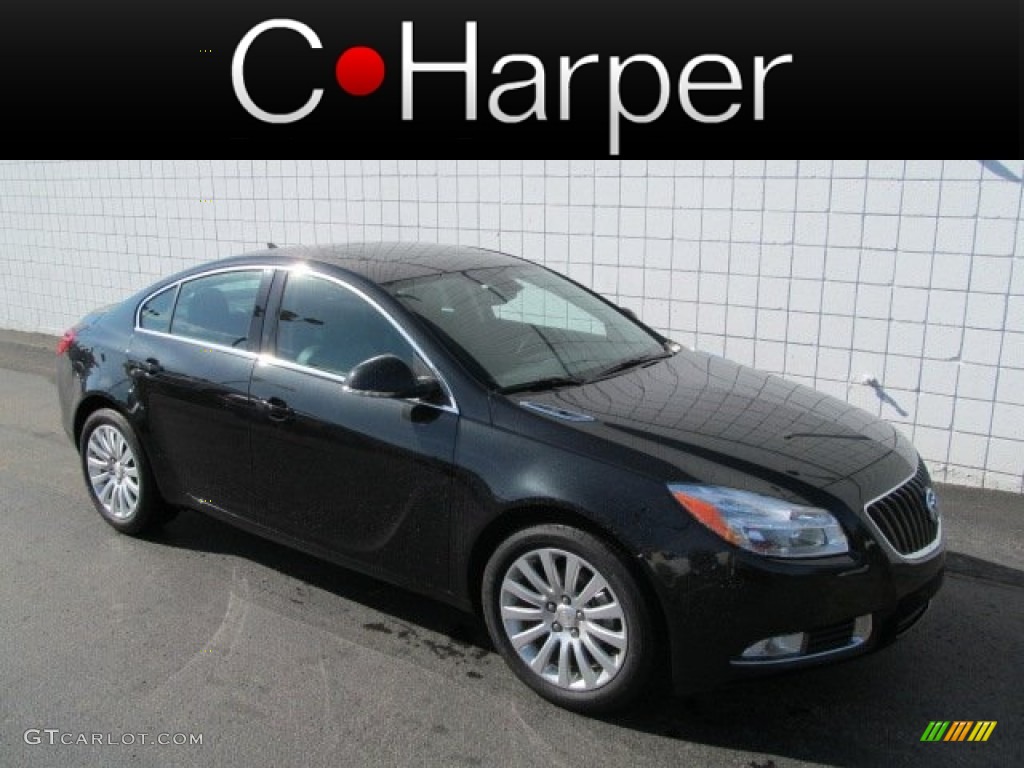 2012 Carbon Black Metallic Buick Regal 64100822