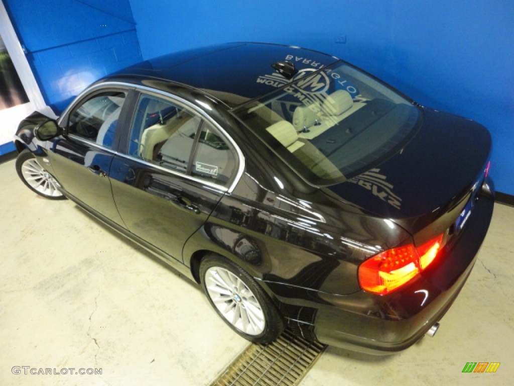 2011 3 Series 335i xDrive Sedan - Black Sapphire Metallic / Oyster/Black Dakota Leather photo #35