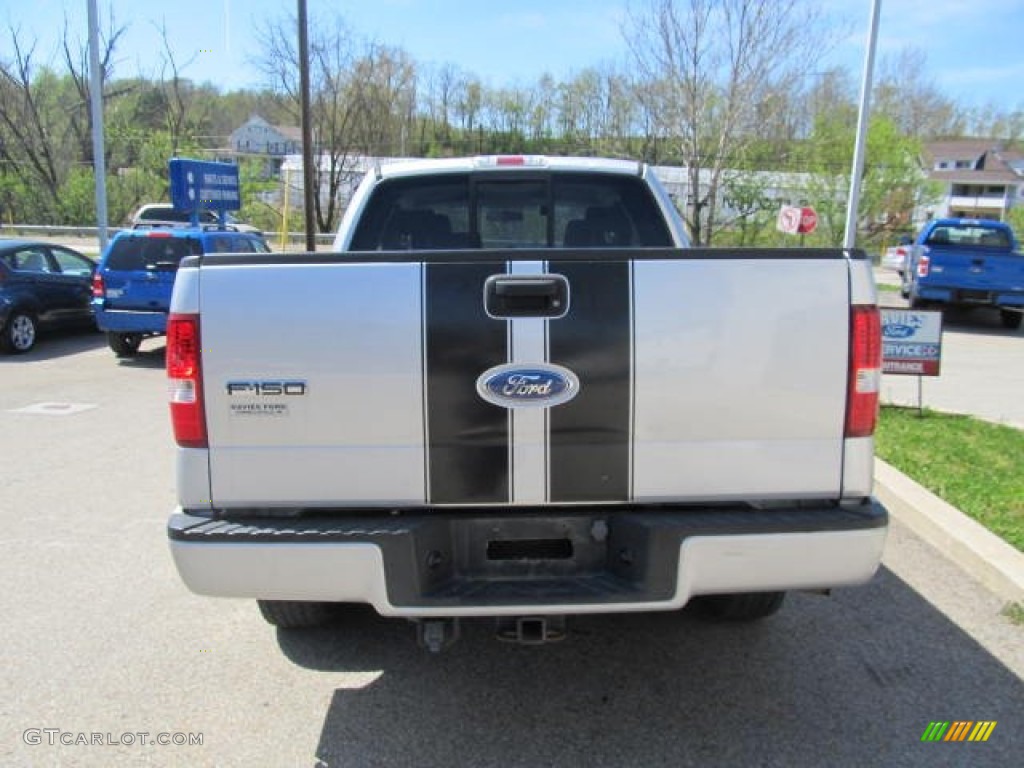 2006 F150 STX SuperCab 4x4 - Silver Metallic / Medium Flint photo #3