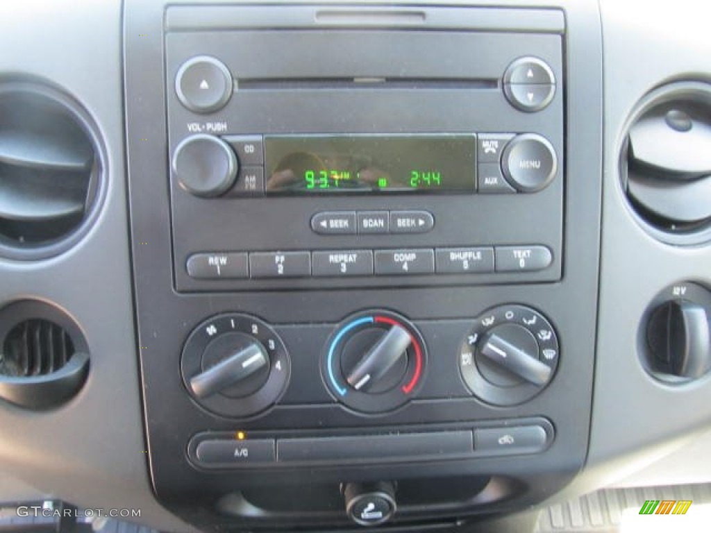 2006 F150 STX SuperCab 4x4 - Silver Metallic / Medium Flint photo #11