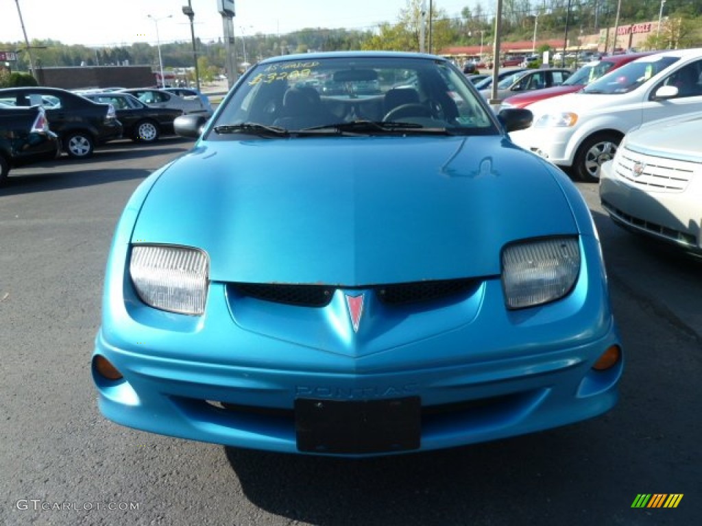 Bright Blue Aqua Metallic 2000 Pontiac Sunfire SE Coupe Exterior Photo #64141284