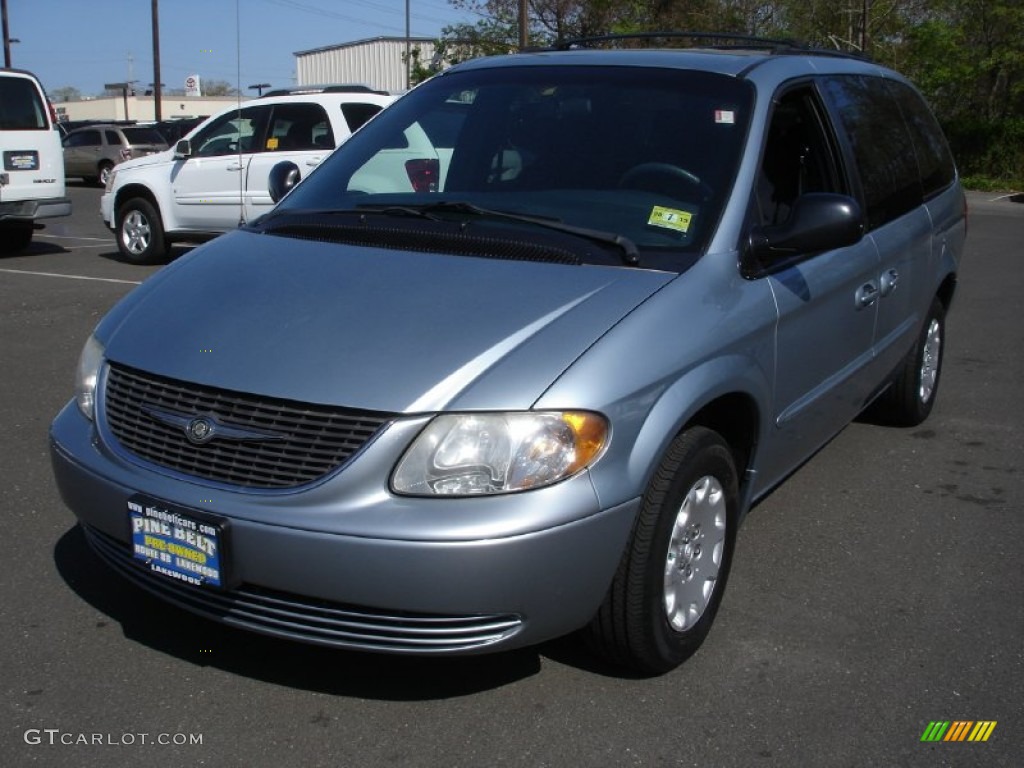 2003 Town & Country LX - Butane Blue Pearl / Navy Blue photo #1