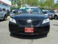 Black - Camry LE Photo No. 2