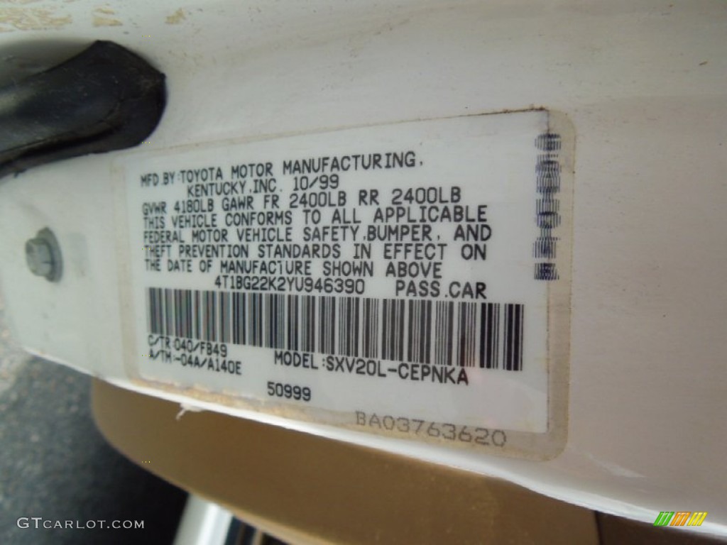 2000 Camry LE - Super White / Oak photo #7