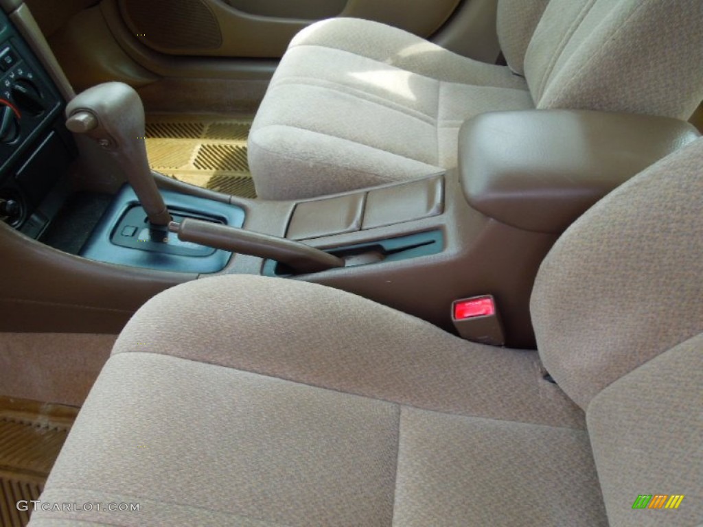 2000 Camry LE - Super White / Oak photo #9