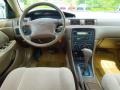 2000 Super White Toyota Camry LE  photo #16