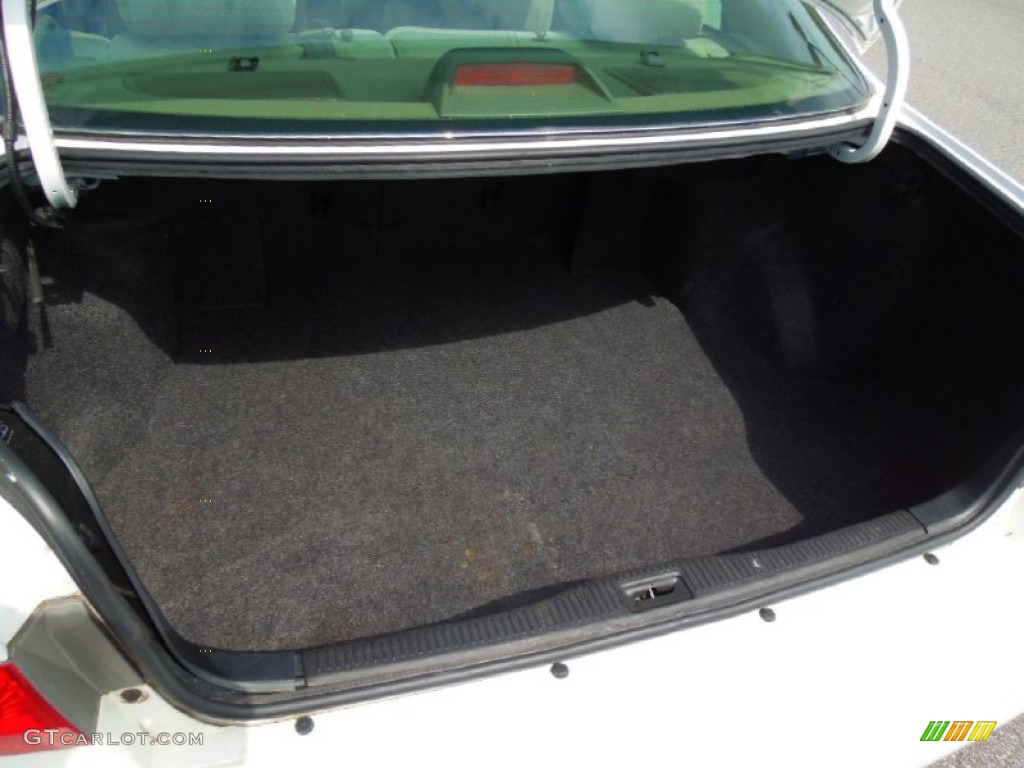 2000 Camry LE - Super White / Oak photo #18