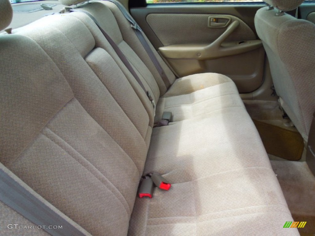 2000 Camry LE - Super White / Oak photo #19