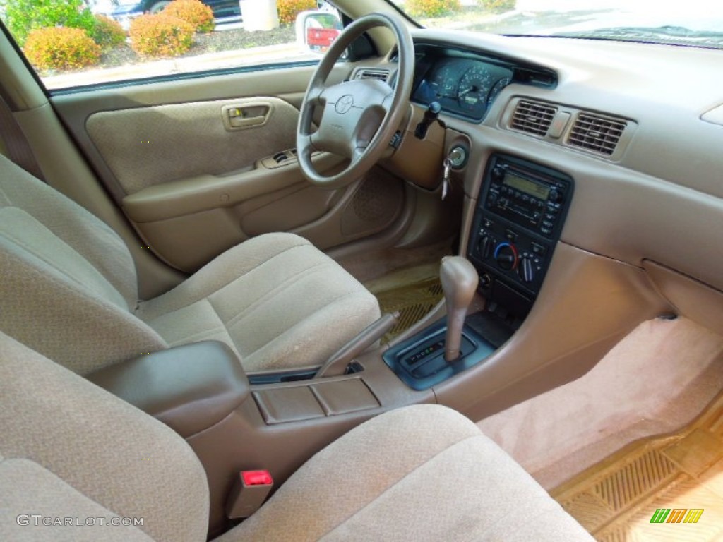 2000 Camry LE - Super White / Oak photo #21
