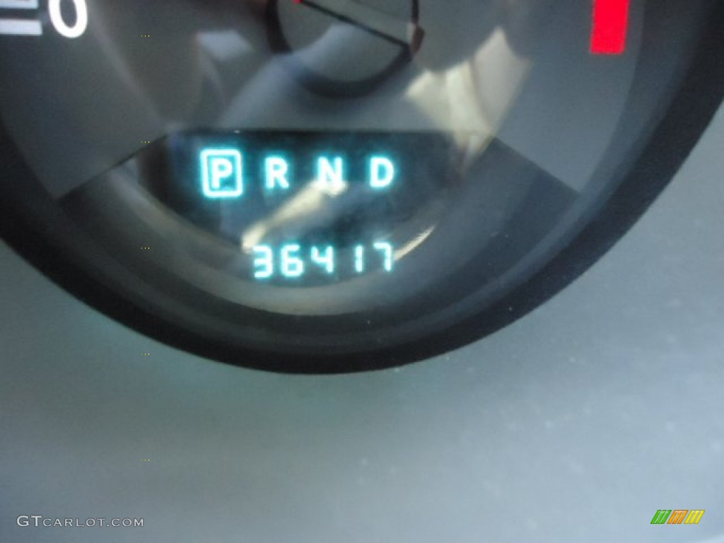 2010 Avenger SXT - Bright Silver Metallic / Dark Slate Gray photo #13