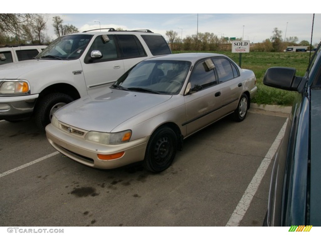 1996 Corolla DX - Cashmere Beige Metallic / Tan photo #4