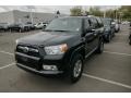 Black - 4Runner SR5 4x4 Photo No. 4