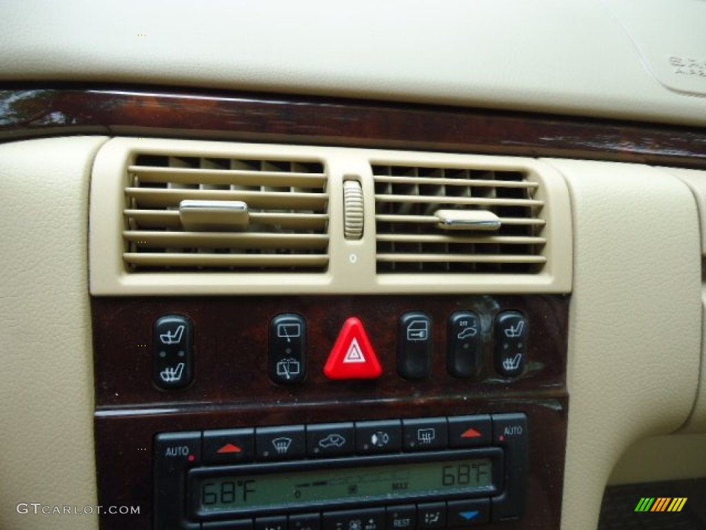 2001 Mercedes-Benz E 320 Wagon Controls Photo #64145875