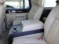 2005 Cashmere Tri Coat Lincoln Navigator Luxury  photo #29