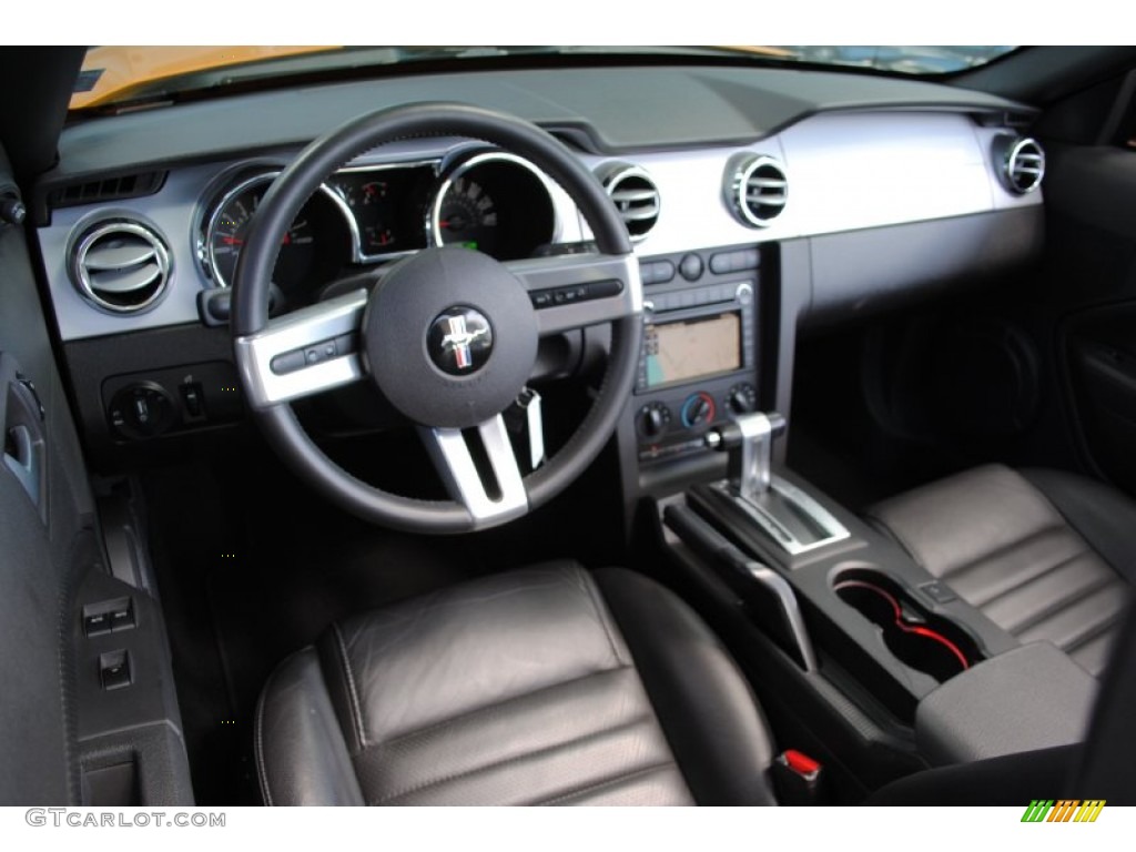 2008 Mustang GT Premium Convertible - Grabber Orange / Dark Charcoal photo #14
