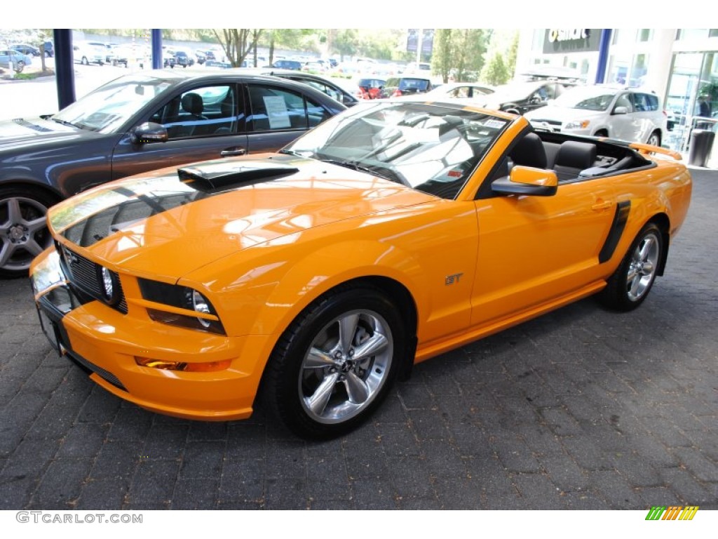 2008 Mustang GT Premium Convertible - Grabber Orange / Dark Charcoal photo #15