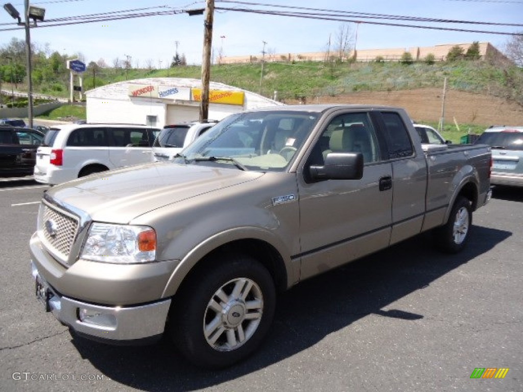 2004 F150 Lariat SuperCab - Arizona Beige Metallic / Tan photo #5