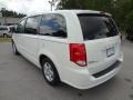 Stone White - Grand Caravan Crew Photo No. 3
