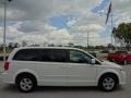 Stone White - Grand Caravan Crew Photo No. 11