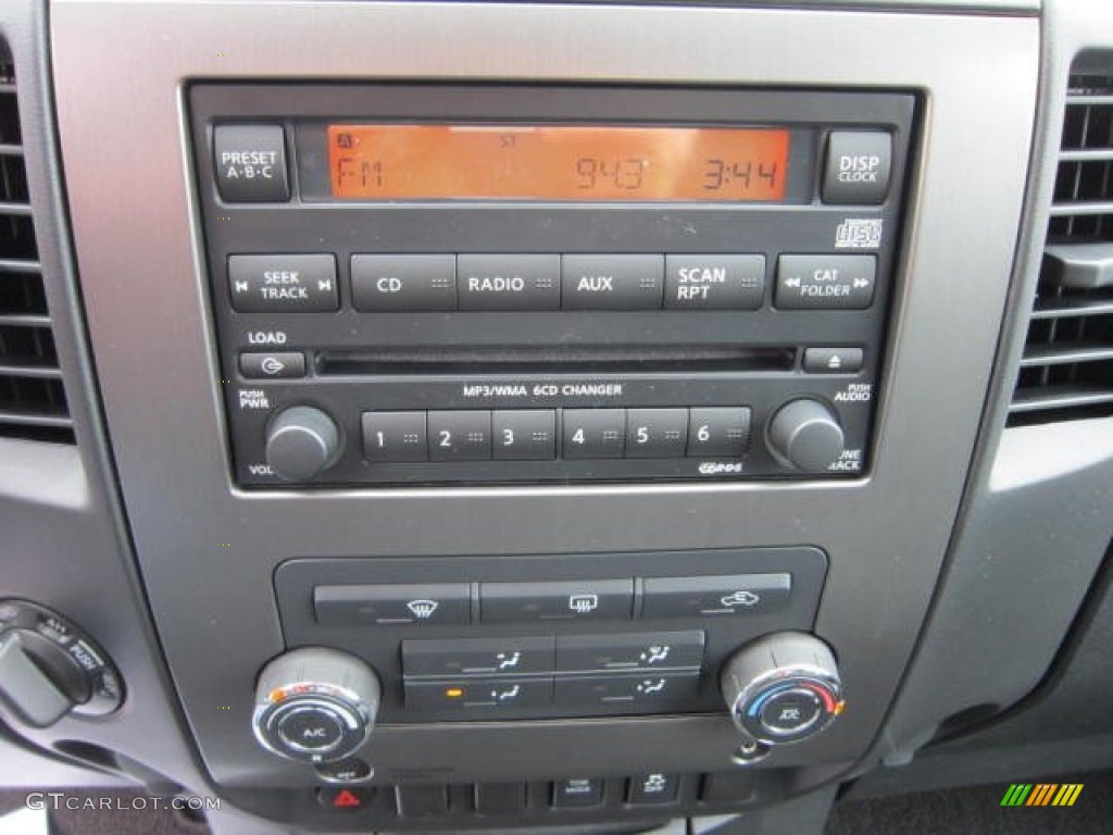 2012 Nissan Titan SV Crew Cab 4x4 Audio System Photo #64154090
