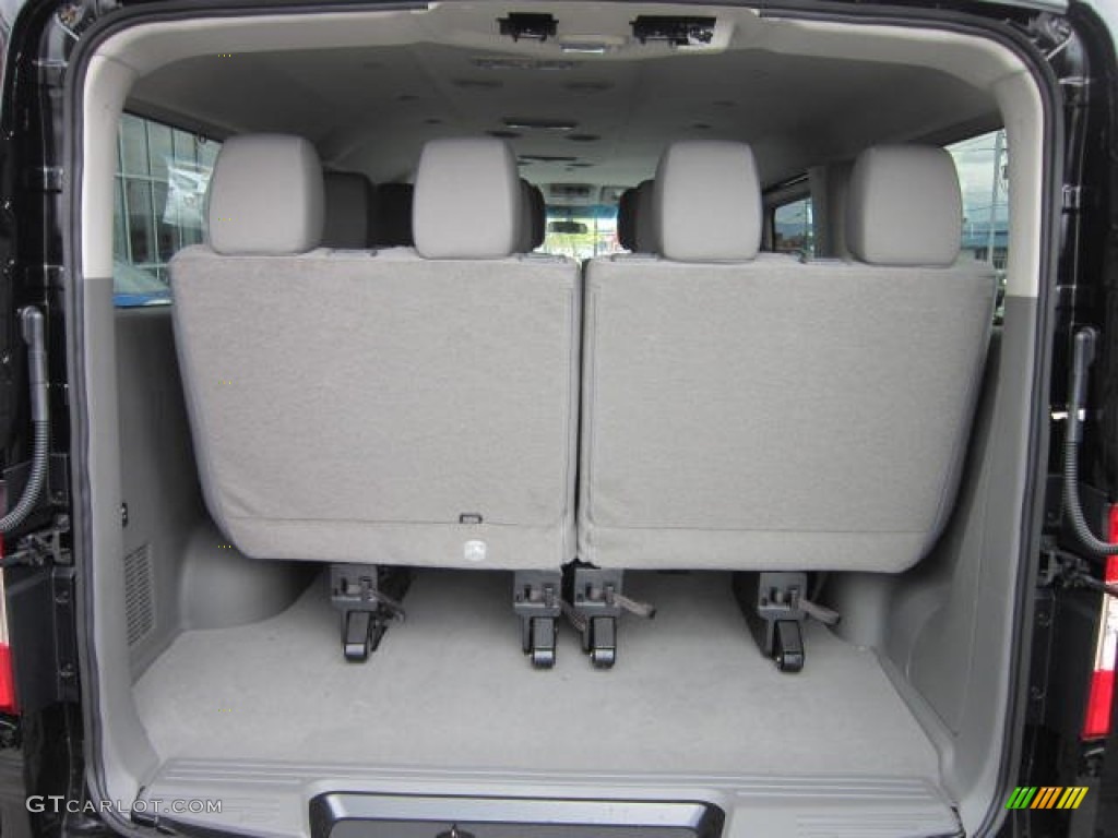 2012 Nissan NV 3500 HD SV Trunk Photos