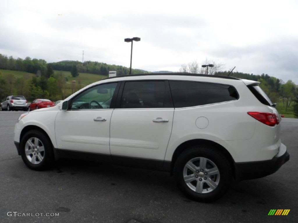 2012 Traverse LT AWD - White / Dark Gray/Light Gray photo #5