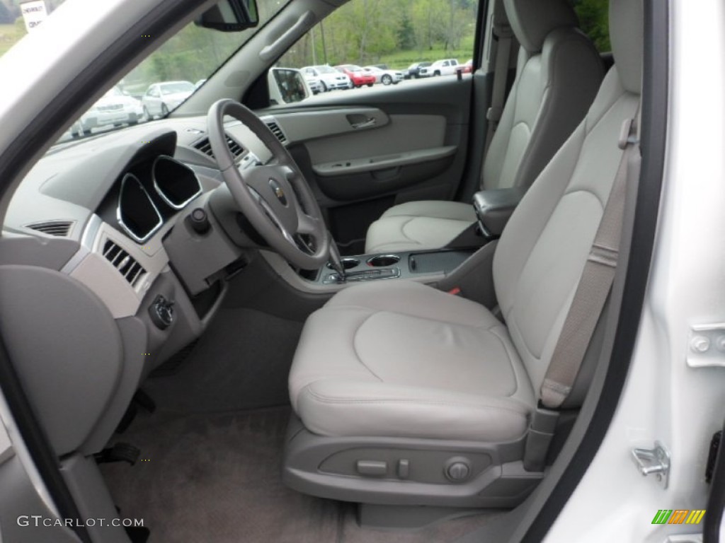 2012 Traverse LT AWD - White / Dark Gray/Light Gray photo #13