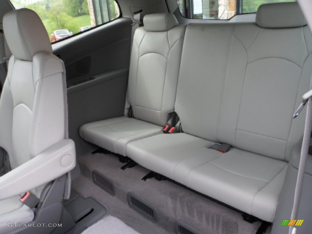 2012 Traverse LT AWD - White / Dark Gray/Light Gray photo #26