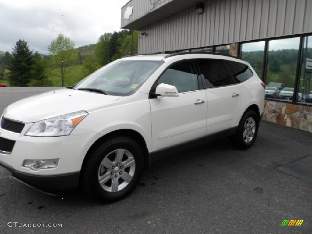 2012 Traverse LT AWD - White / Dark Gray/Light Gray photo #34