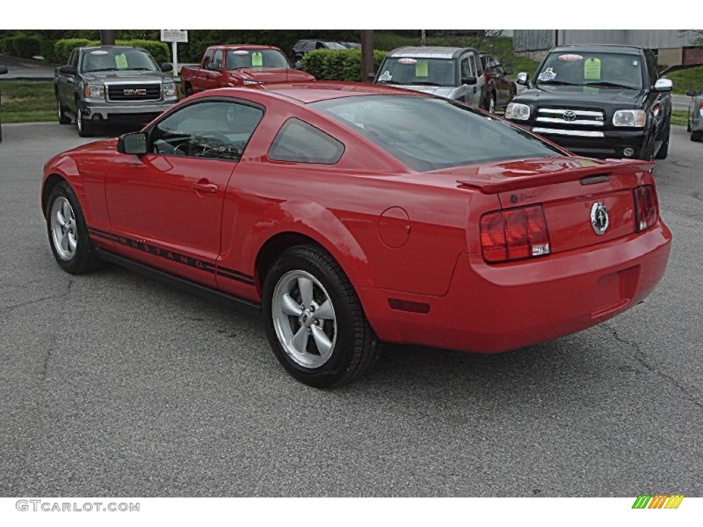 2008 Mustang V6 Deluxe Coupe - Torch Red / Dark Charcoal photo #2