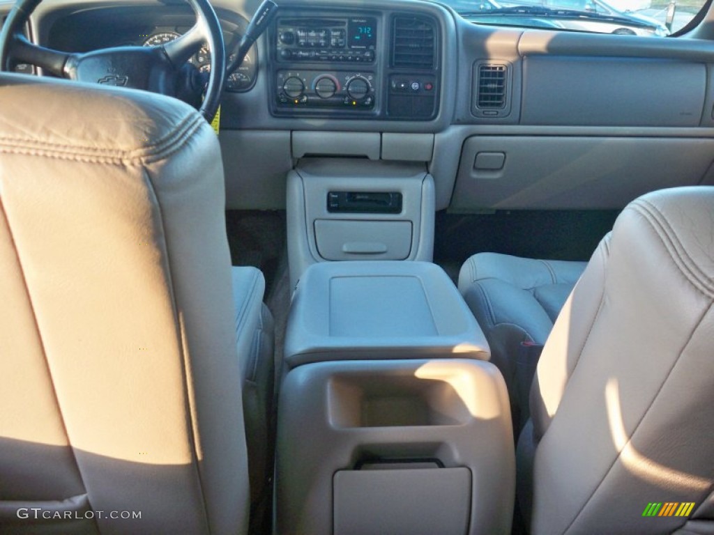 2001 Tahoe LT - Sunset Gold Metallic / Tan/Neutral photo #12