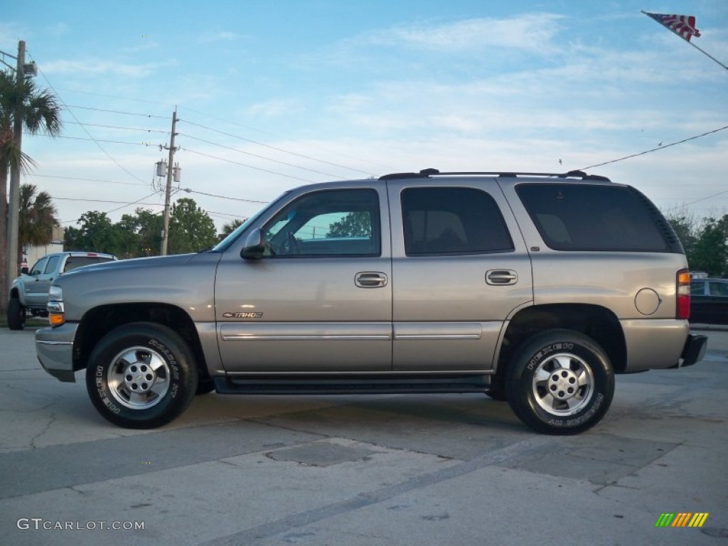 2001 Tahoe LT - Sunset Gold Metallic / Tan/Neutral photo #30