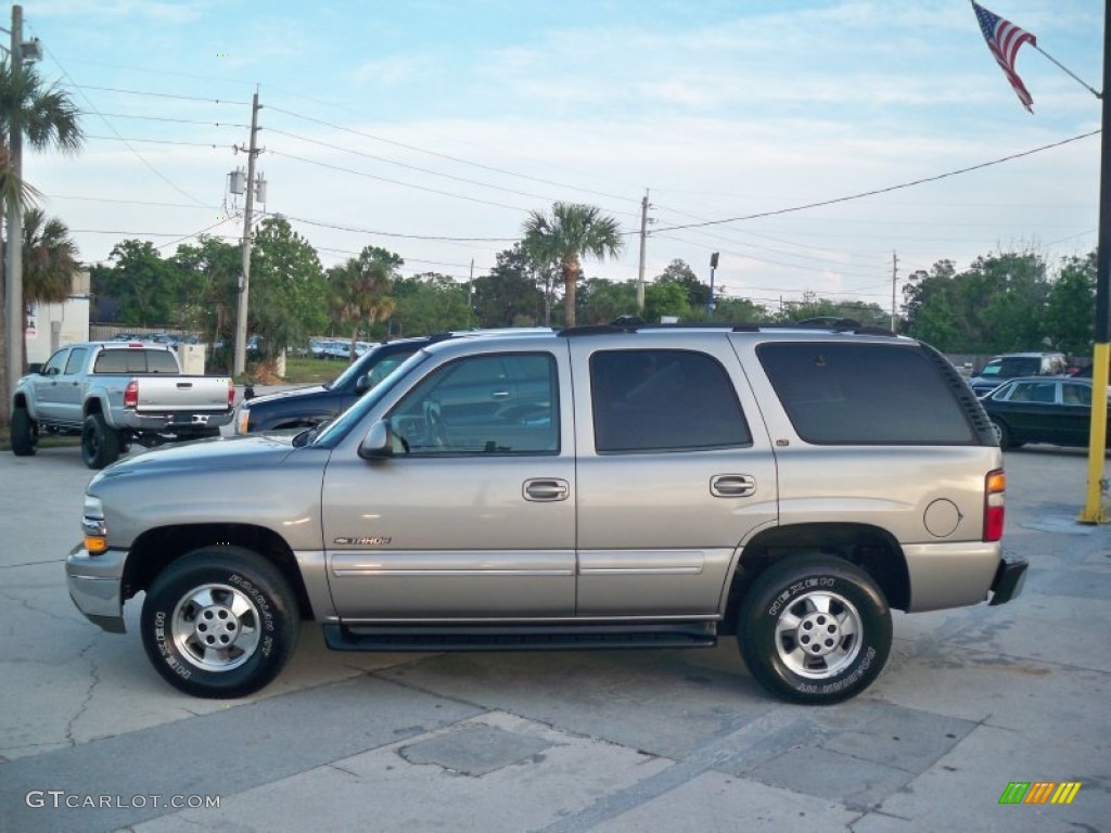 2001 Tahoe LT - Sunset Gold Metallic / Tan/Neutral photo #31