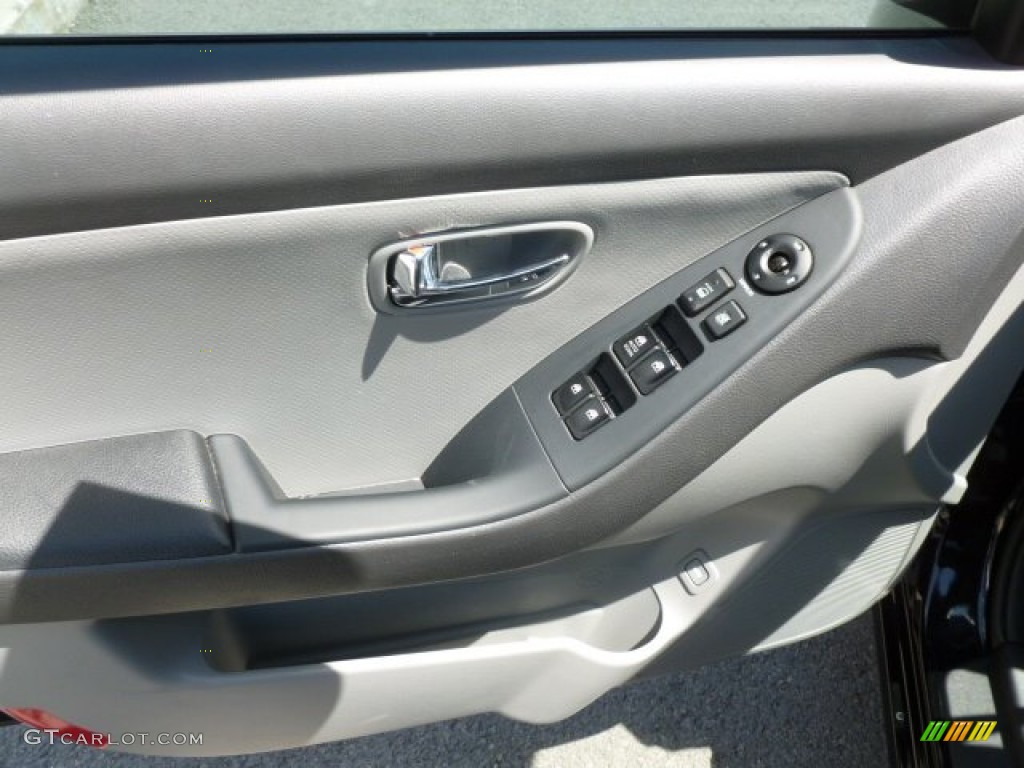 2010 Elantra SE - Ebony Black / Gray photo #17