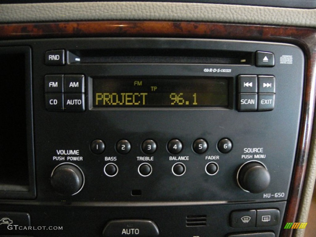 2006 V70 2.5T - Barents Blue Metallic / Taupe/Light Taupe photo #26