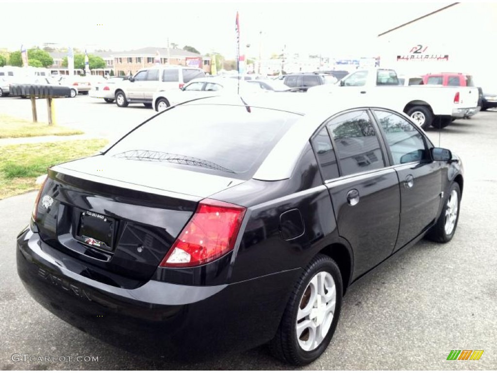 2003 ION 3 Sedan - Black / Gray photo #7