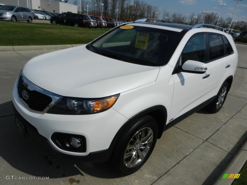 2011 Sorento EX V6 AWD - Snow White Pearl / Beige photo #7