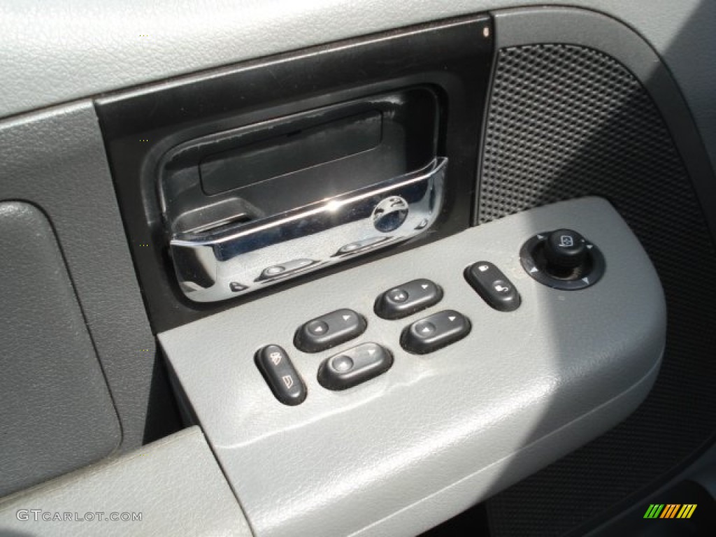 2005 F150 XLT SuperCab 4x4 - True Blue Metallic / Medium Flint Grey photo #15