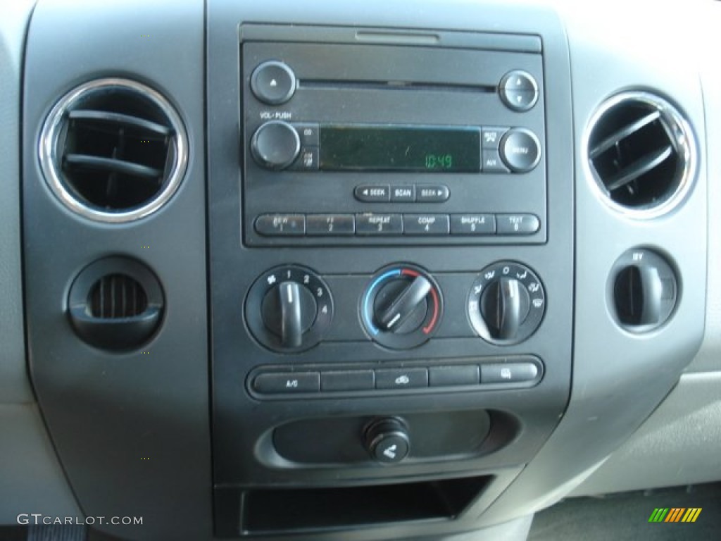 2005 F150 XLT SuperCab 4x4 - True Blue Metallic / Medium Flint Grey photo #17