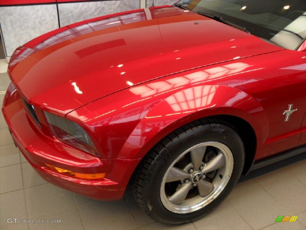 2006 Mustang V6 Premium Coupe - Redfire Metallic / Dark Charcoal photo #3