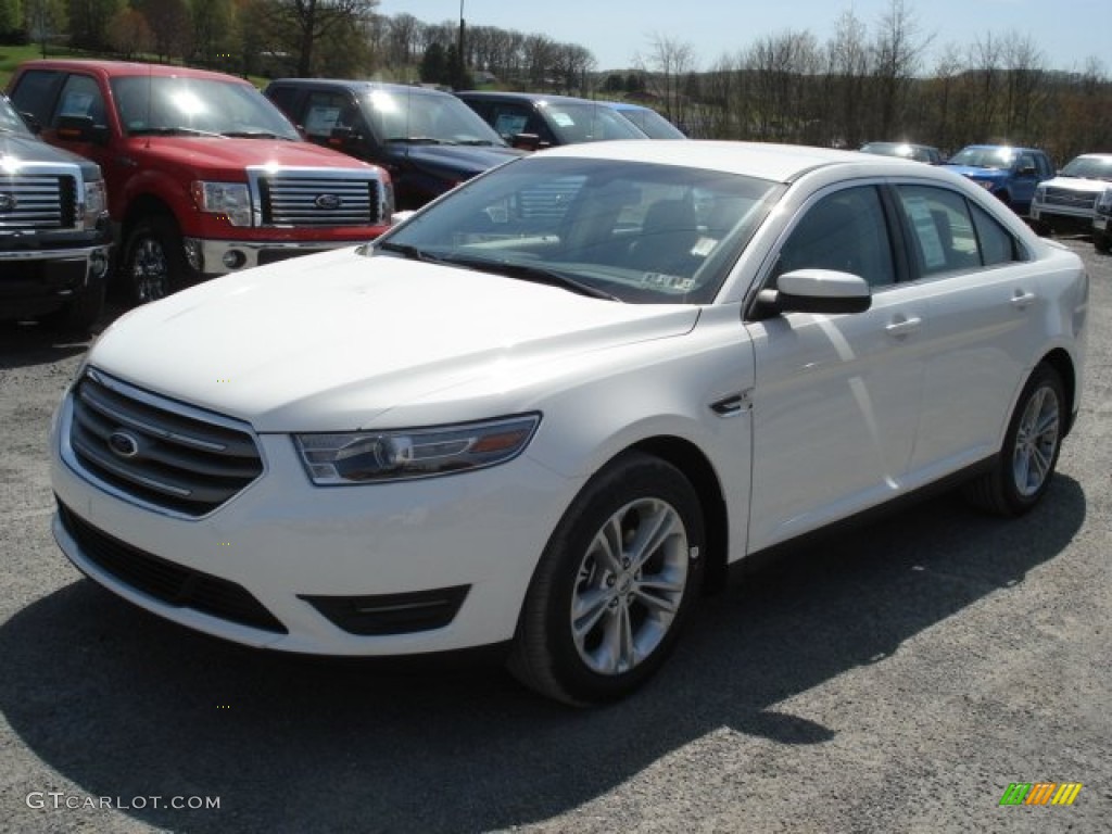 Oxford White 2013 Ford Taurus SEL Exterior Photo #64162270